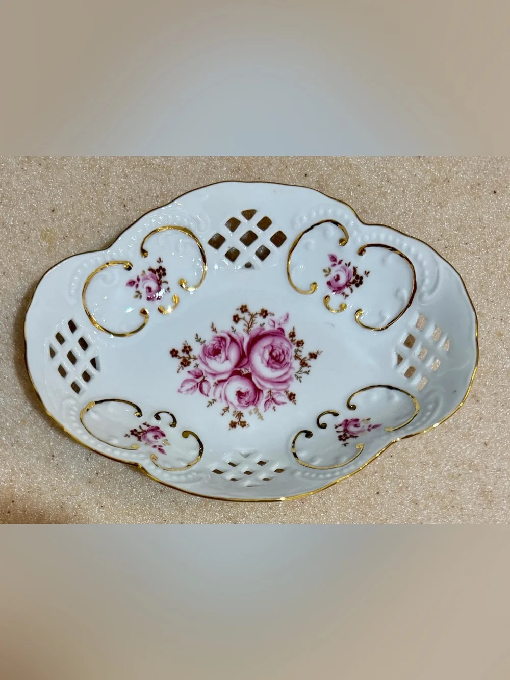 Weimar Porcelain Barbarina Pink Rose Trinket Candy Dish Bowl Gold Trim Filigree